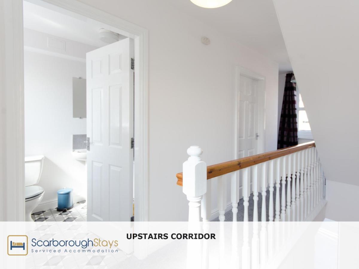 Candler Lodge - 3 Bedroom Townhouse With Parking - Patio Area & Seating Scarborough Exteriér fotografie