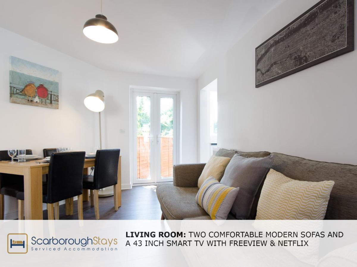 Candler Lodge - 3 Bedroom Townhouse With Parking - Patio Area & Seating Scarborough Exteriér fotografie