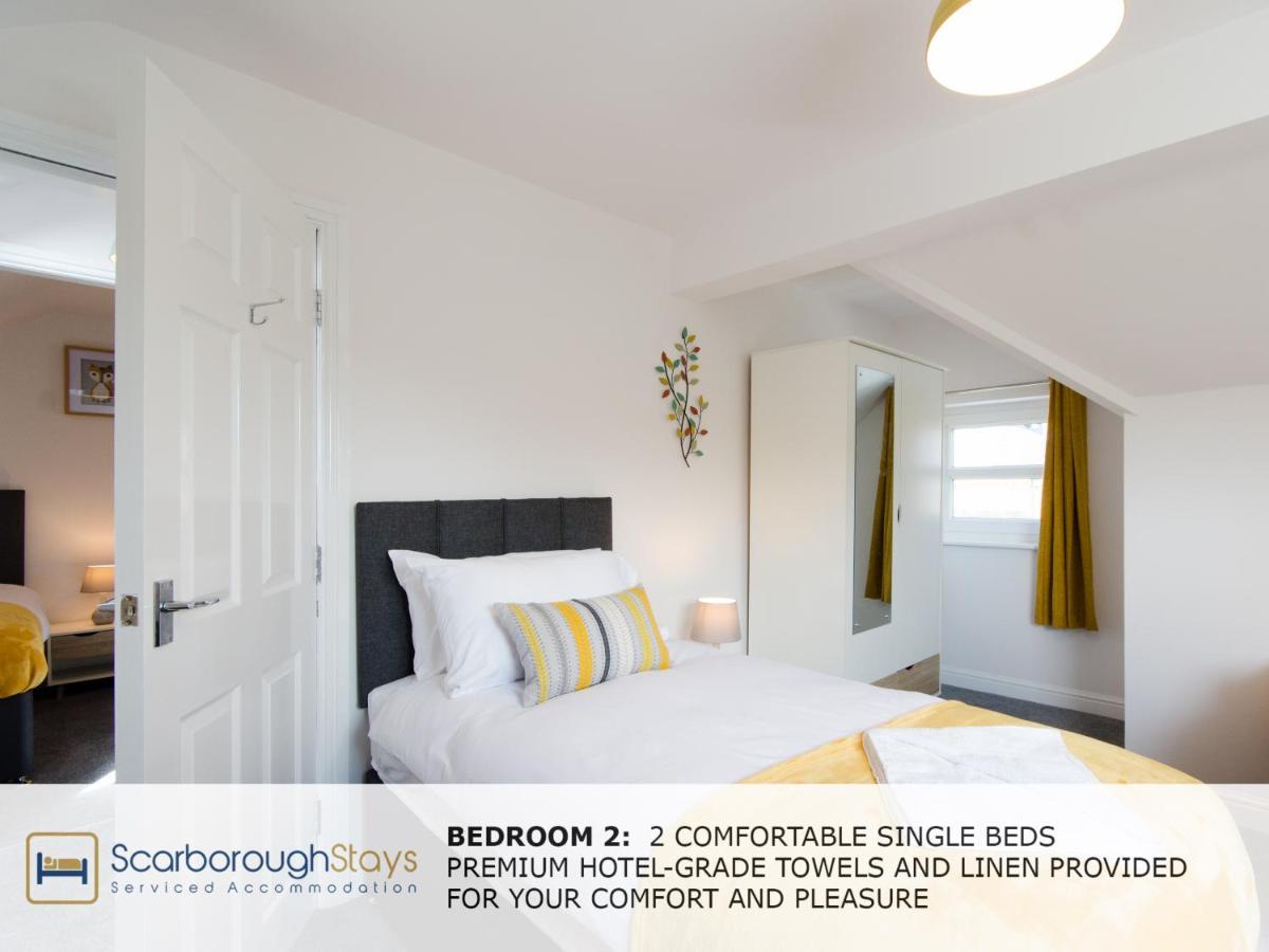 Candler Lodge - 3 Bedroom Townhouse With Parking - Patio Area & Seating Scarborough Exteriér fotografie