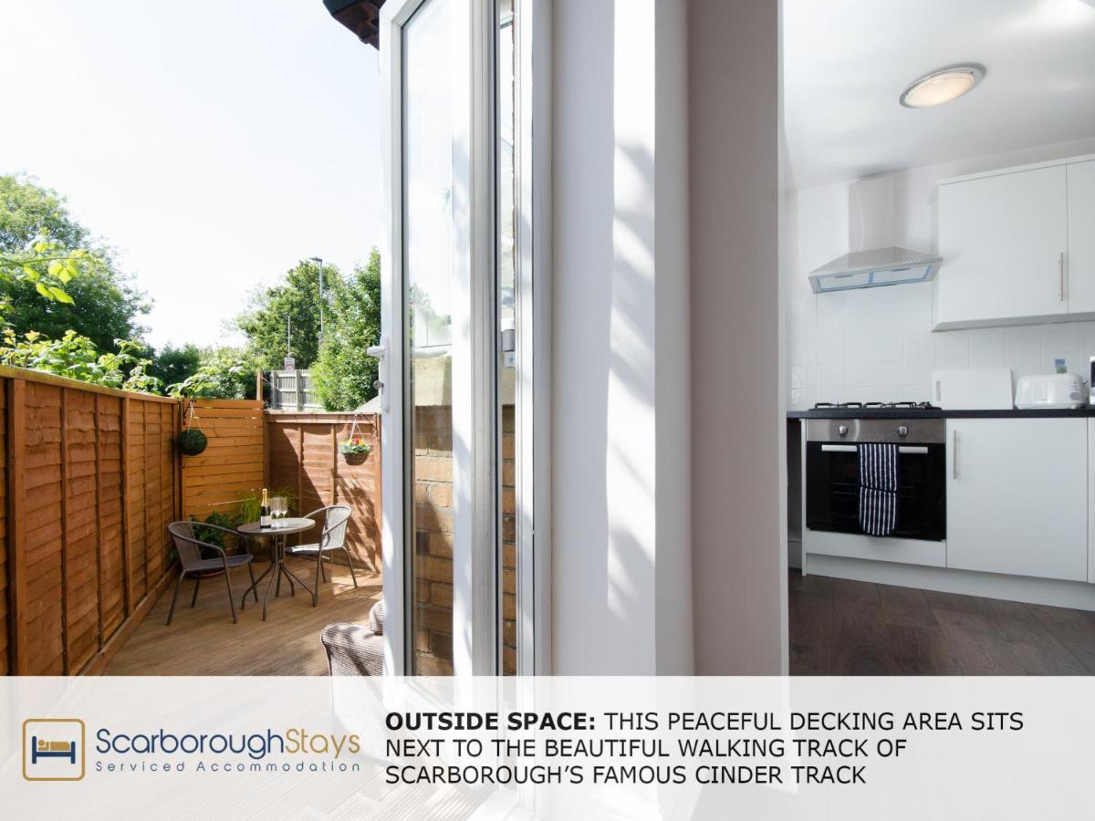 Candler Lodge - 3 Bedroom Townhouse With Parking - Patio Area & Seating Scarborough Exteriér fotografie